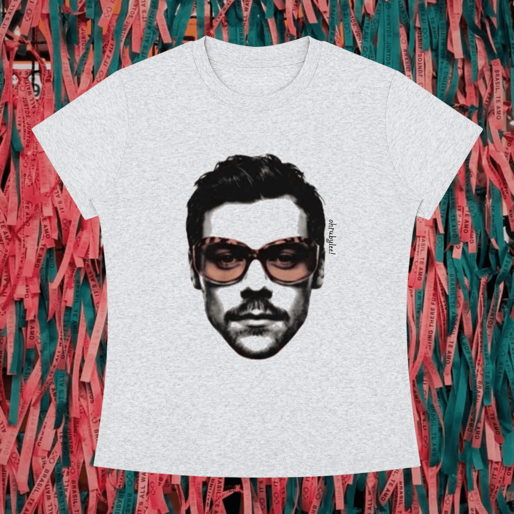 "Hazza's Head" Tee In Off Duty Grey